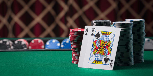 Populiarus pokerio lingo ir slengas bei jų reikšmė