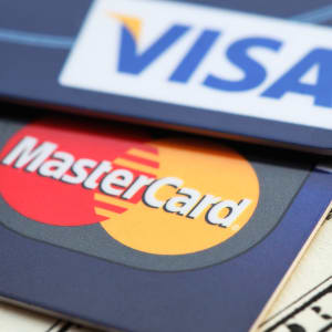 „Mastercard“ debeto ir kredito kortelės, skirtos įnešti internetu kazino